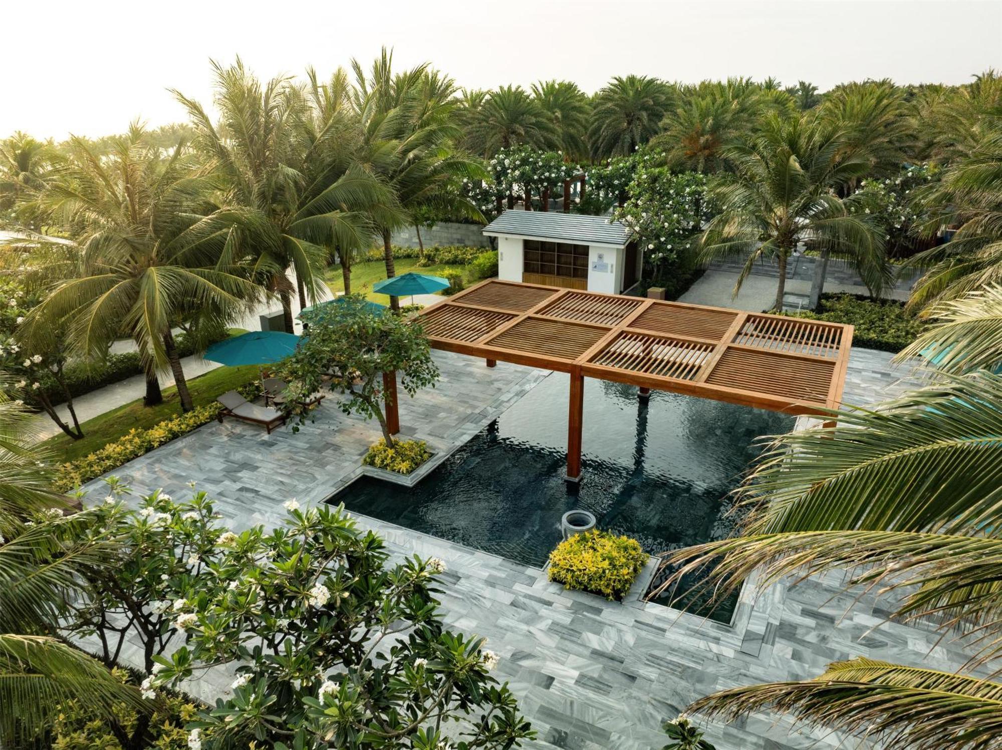 Radisson Blu Resort Cam Ranh Nha Trang Exterior foto
